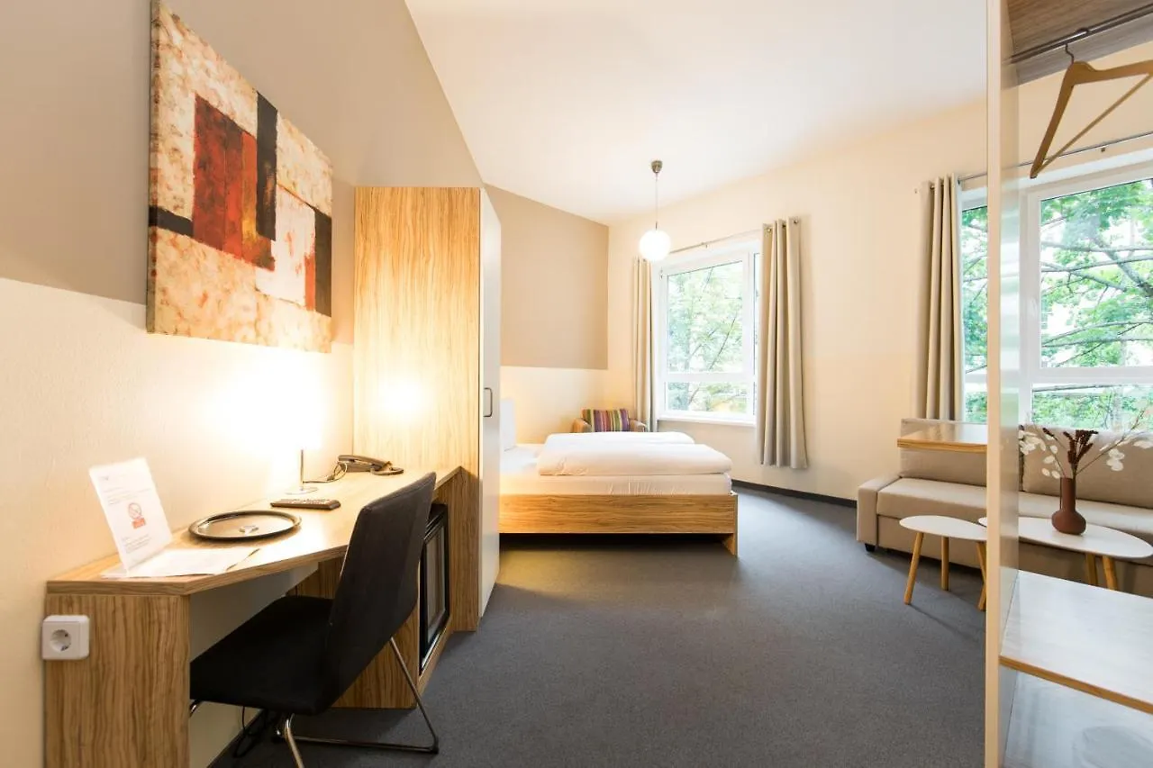Nu Wave Hotel Berlin - Digital Check-In 2025