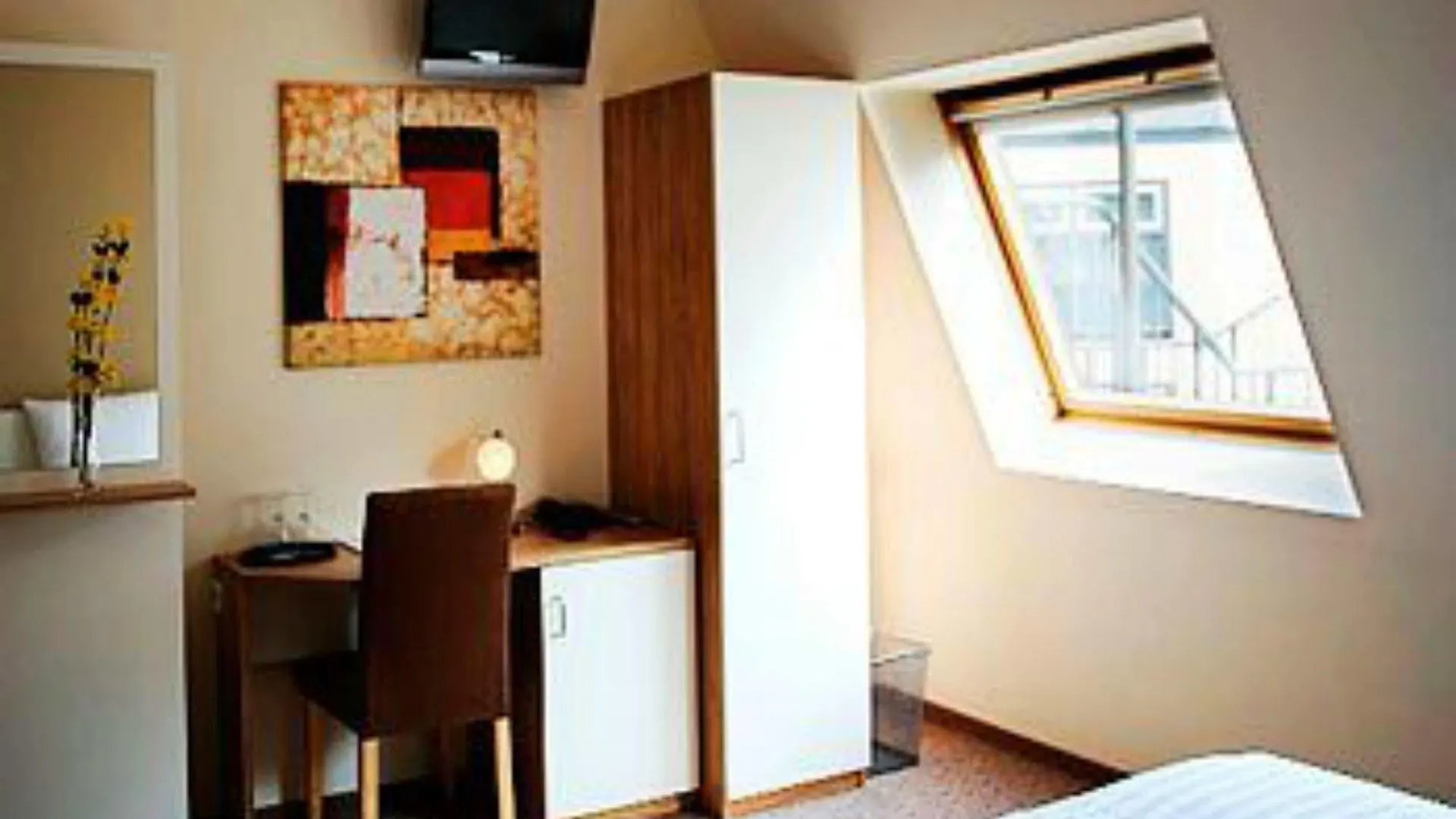 ***  Nu Wave Hotel Berlin - Digital Check-In 2025 גרמניה
